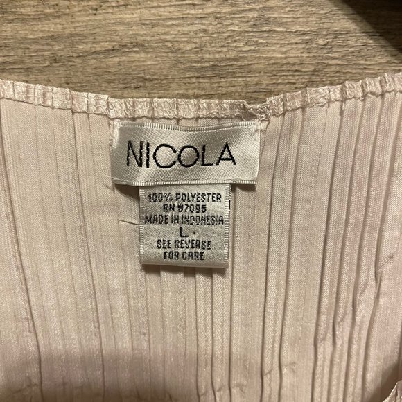 Cream Camisole/Tank - Picture 2 of 5